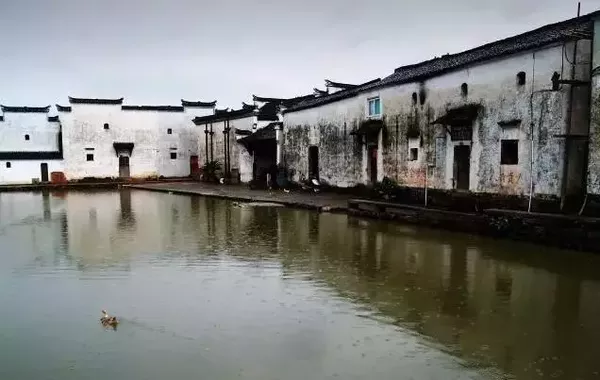 特色民居建筑的详细解读！不朽情缘app中国各省(图36)