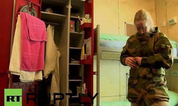 兵都是这样的美女 那谁还下得了手不朽情缘游戏手机版如果以色列的士(图6)