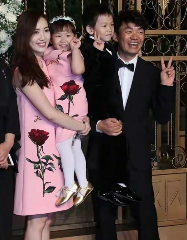 没想到辛苦养大的孩子为何反助马蓉？mg不朽情缘平台网站43岁